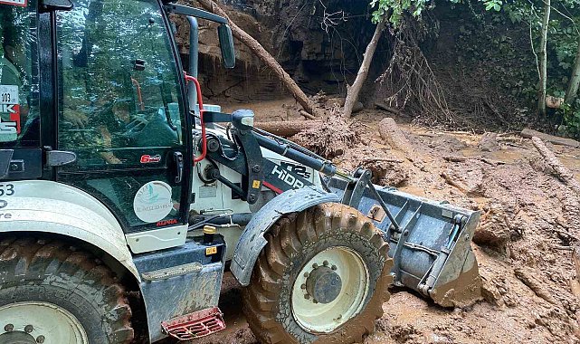Rize'de şiddetli yağışlar hayatı olumsuz etkiledi