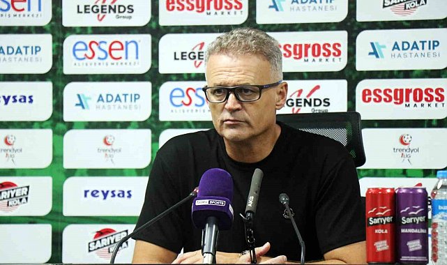 Sakaryaspor'da Teknik Direktör İrfan Buz ile yollar ayrıldı