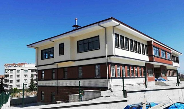 Samsun'da 3 okulda deprem güçlendirmesi sürüyor