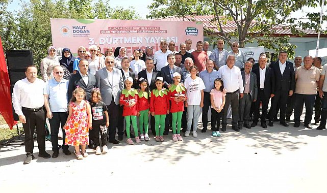 Samsun'da çileğin kalbi Dürtmen Yaylası'nda attı