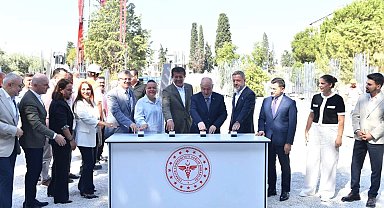 Sarayköy'e kazandırılacak sağlık kompleksinin temeli atıldı
