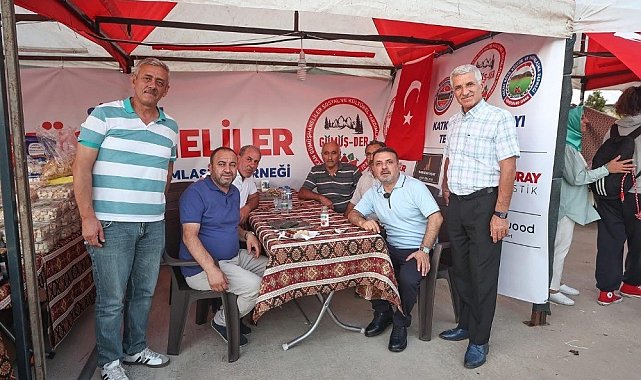 Sincan Park'ta farklı yörelerden gelen ürünler ziyaretçilerle buluşuyor