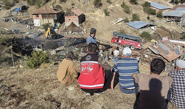 Sinop'ta yangın mağduru aileye psikososyal destek