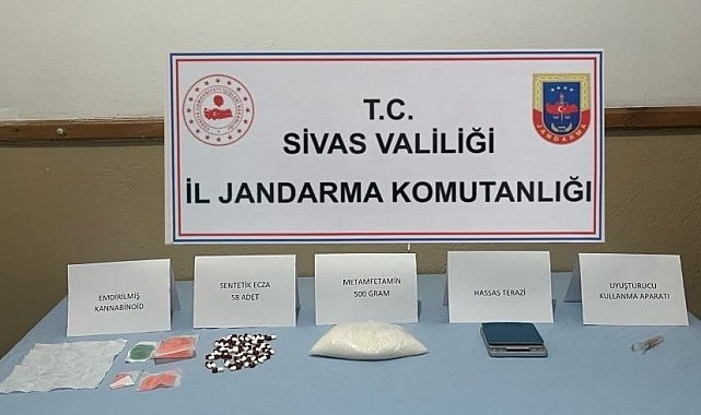 Sivas'ın 2 ilçesinde uyuşturucu operasyonu: 1 kişi tutuklandı