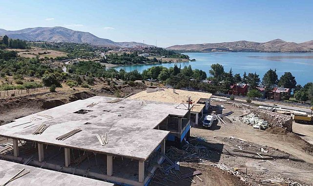 Sivrice Engelsiz Yaşam Merkezi'nde çalışmalar sürüyor