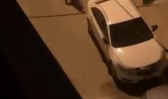Sokakta camı sağlam otomobil bırakmadı