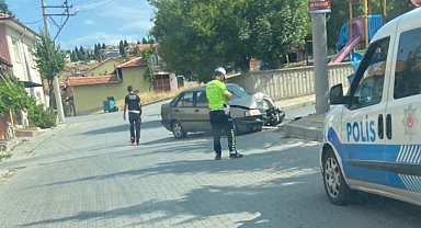 Tavşanlı'da trafik kazası: 2 yaralı