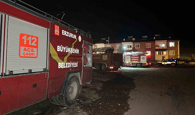 Tekman'da korkutan yangın