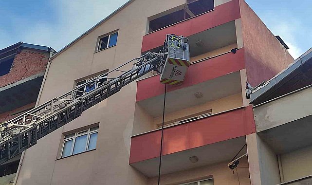 Türkeli'de apartman dairesinde yangın