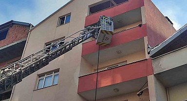 Türkeli'de apartman dairesinde yangın