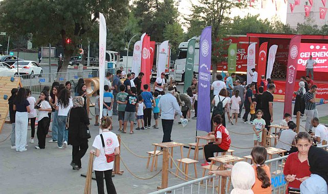 Türkiye Geleneksel Spor Dalları Federasyonu'nun "Geleneksel Oyun Tırı" Siirt'te