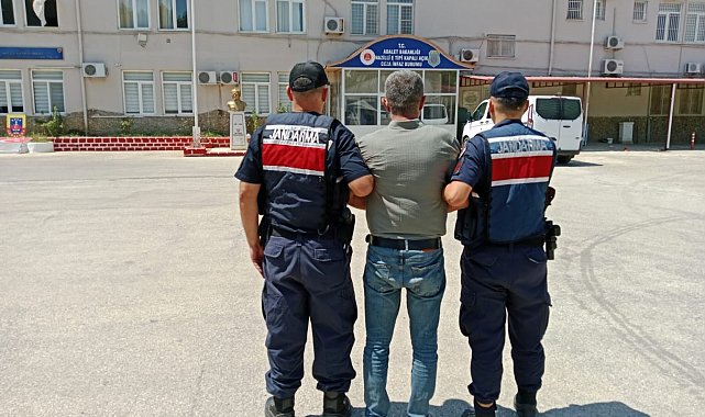 Uyuşturucu taciri jandarmadan kaçamadı