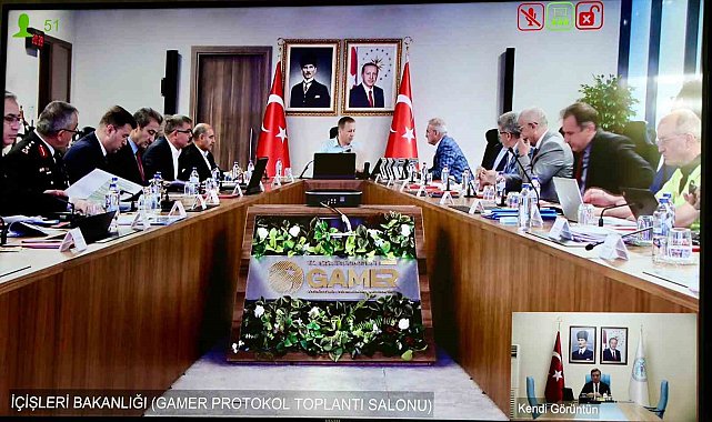 Vali Aydoğdu Bakan Yerlikaya başkanlığındaki toplantıya katıldı