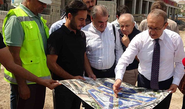 Vali Yavuz: "Malatya'yı yeniden inşa ediyoruz"