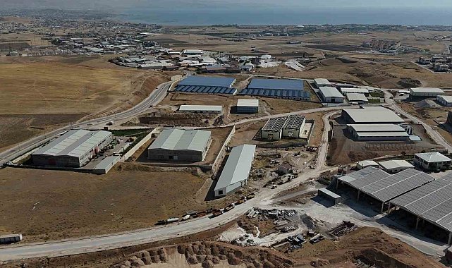 Van OSB bölgenin tekstil kenti olma yolunda ilerliyor