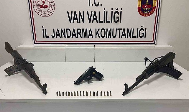 Van'da silah kaçakçılarına operasyon