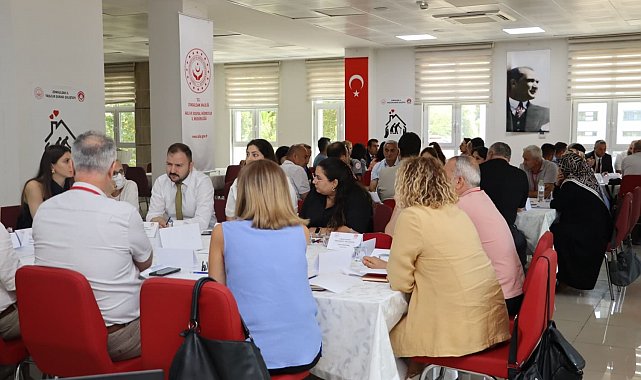 Zonguldak'ta Yaşlılık Çalıştayı düzenlendi