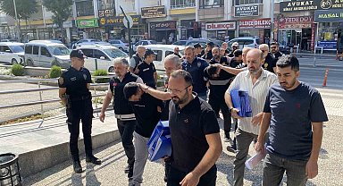 10 milyon liralık 'change' vurgununda 8 şüpheli adliyede