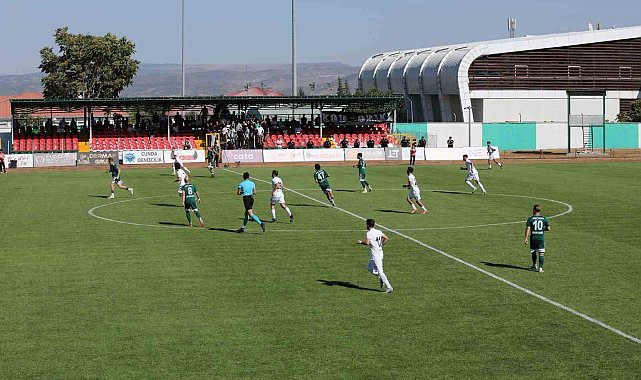 12 Bingölspor'dan hem sahada hem gönüllerde galibiyet