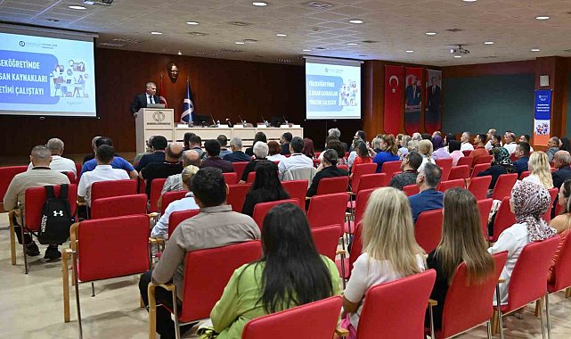 'Yükseköğretimde V. İnsan Kaynakları Yönetimi Çalıştayı' düzenlendi