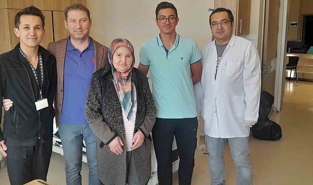 7 yıldır yürüyemeyen hasta, 9 günde sağlığına kavuştu