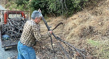 70 yaşındaki Halit amca, nostaljik motosikletiyle kışa hazırlanıyor