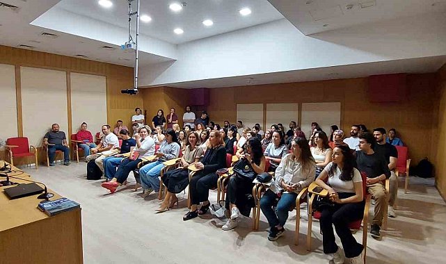 Açıköğretim Fakültesi ÖTAG yapay zekâ eğitimine başladı