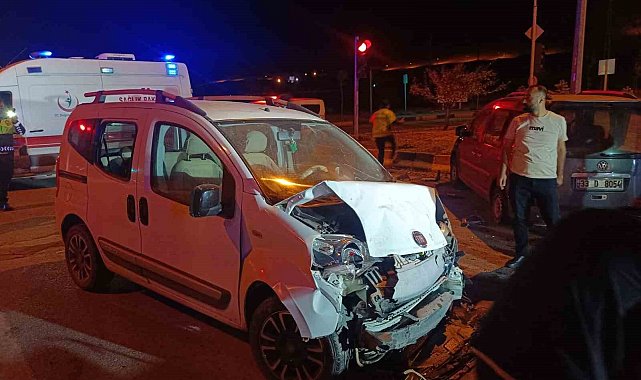 Ağrı'da trafik kazası: 3 yaralı