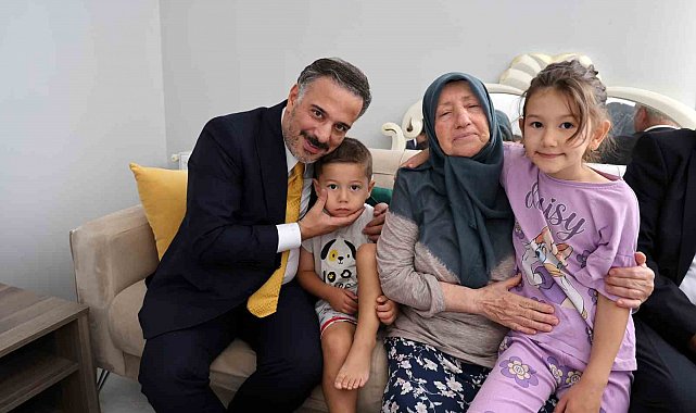 AK Parti Genel Merkez Siyasi ve Hukuki İşler Başkan Yardımcısı Kemalletin Yılmaztekin: "Türkiye Yüzyılı Buluşmaları" esasen halkla buluşma, istişare hasbihal meselesidir"