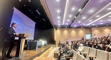 AK Parti MKYK Üyesi Ünal: "İtiraf eden CHP, çalan, yargılanan CHP'li, bunun AK Parti ile ne alakası var?"