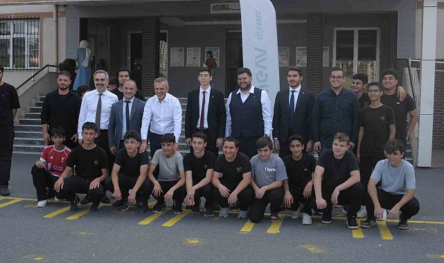 AK Parti'li Kandemir: "Bu millet AK Parti var olduğunda kendini çok daha güçlü hissediyor"