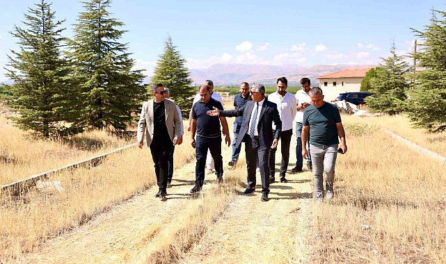 Akçadağ'da yeni mezarlık alanı için çalışmalar başlatıldı