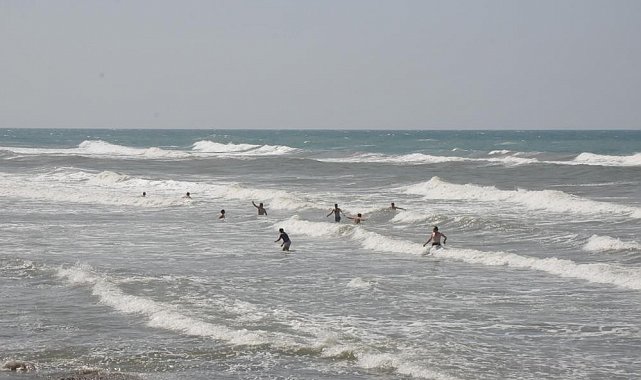 Akçakoca'da denize girmek yasaklandı