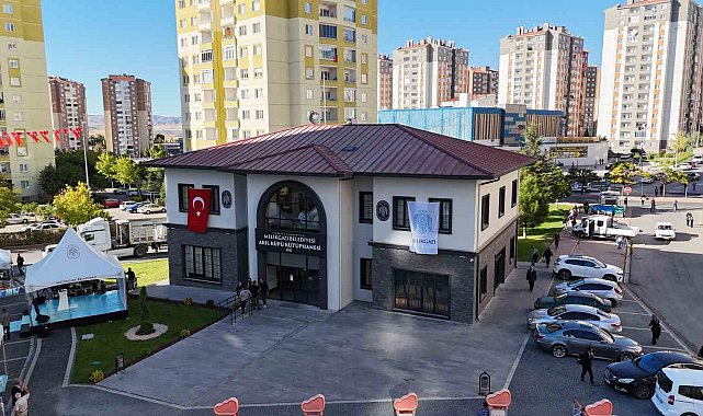 Akıl Küpü Kütüphanesi Gesi'de açıldı