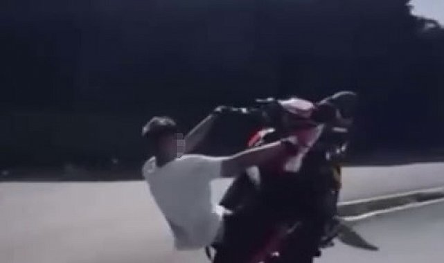 Akrobatik hareketler pahalıya patladı: 73 bin lira ceza kesildi, motosikleti bağlandı