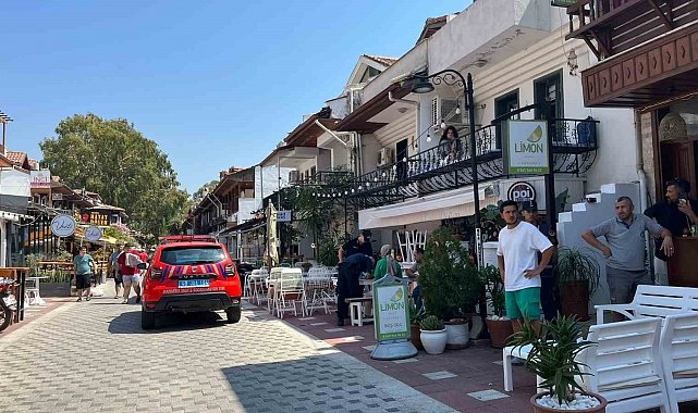Akyaka'da otel odasında bir kadın ölü bulundu