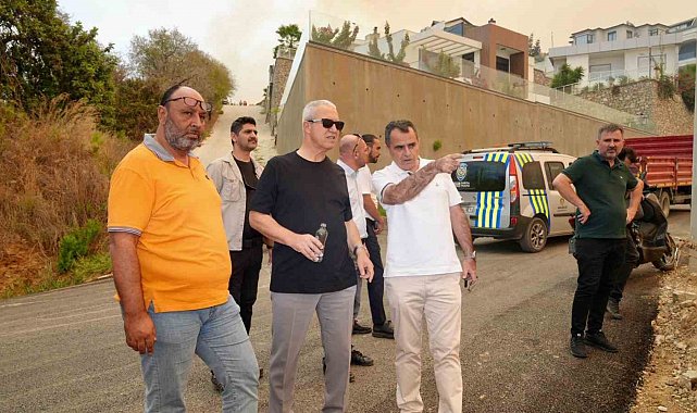 Alanya Belediye Başkanı Özçelik: "Yangında insan kaybımızın olmaması sevindirici"