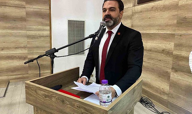 Alaşehir CHP'de yeni başkan Raşit Köşlü