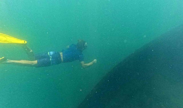 Amatör dalgıçlar, Van Gölü'nde batık Rus şilebini görüntüledi