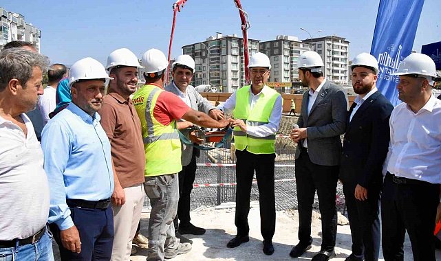 Antakya Belediyesi, Gençlik Merkezi ve Pazar Alanı Kompleksi inşası için temel attı