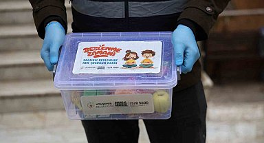 Ataşehir Belediyesi'nden öğrencilere yönelik kırtasiye ve beslenme desteği