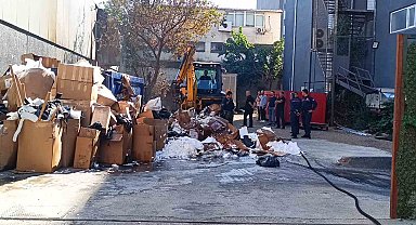 Ataşehir'de fabrika bahçesinde yangın paniği