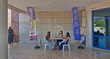 Aydın Büyükşehir Belediyesi'nden üniversite öğrencilerine Aykart hizmeti