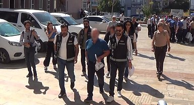 Aydın Tabip Odası'nın eski başkanı adli kontrolle serbest bırakıldı