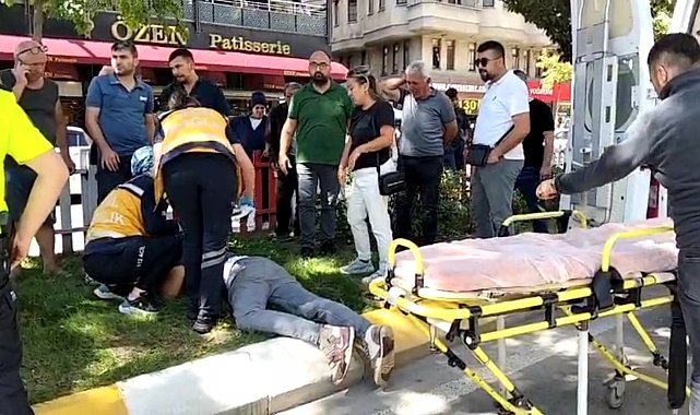 Bafra'da yaya geçidinde kaza: 3 yaralı, kaza anı kamerada