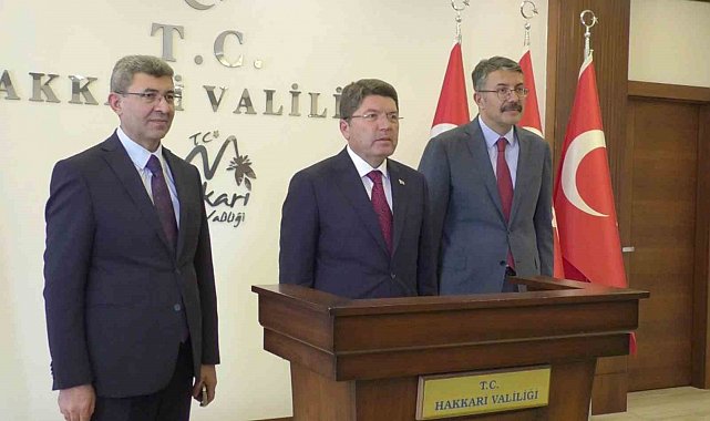 Bakan Tunç Hakkari'de