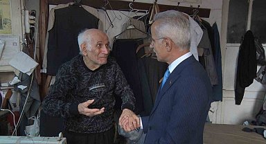 Bakan Uraloğlu ile 87 yaşındaki terzi arasında gülümseten diyalog