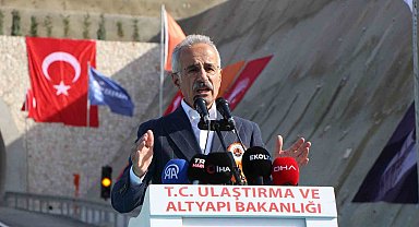 Bakan Uraloğlu: "Badal Tüneli'nin kıymetini uzun yol şoförlerimiz bilir"