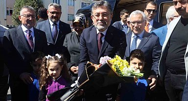 Bakan Yumaklı: "Tarımın, ormanın ve suyun olmadığı bir dünya, bizim dünyamız değildir"