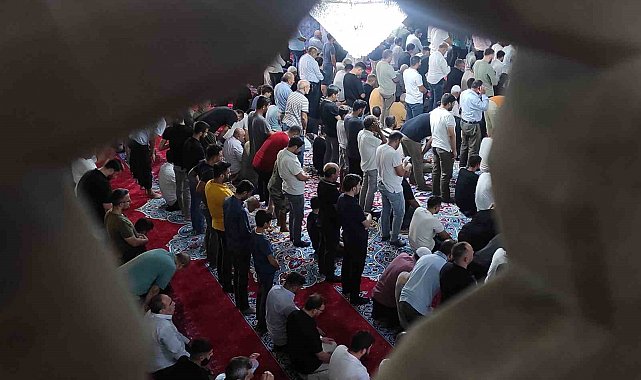 Balıklıgöl'de Mevlid Kandili coşkusu